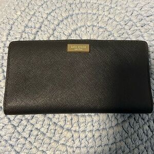 Kate Spade ♠️ New York Wallet